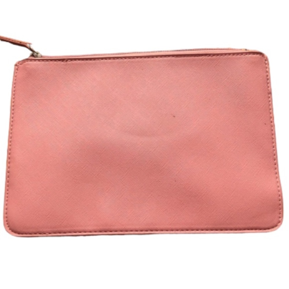 𝅺LORD & TAYLOR 🆓 with any bag small   pink pouch perfect for coupons , pens etc